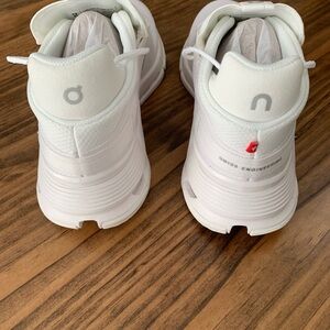 Cloud nova 2 white size 6.5 brand new. Never worn.